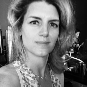 Meet your Posher, Carrie